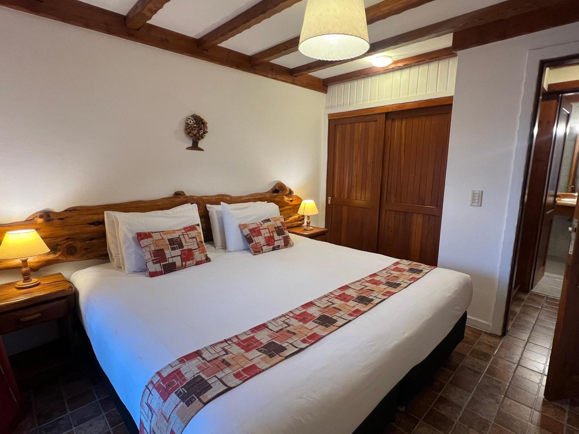 Costa Brava Apart Hotel & Suites サンカルロスデバリローチェ エクステリア 写真